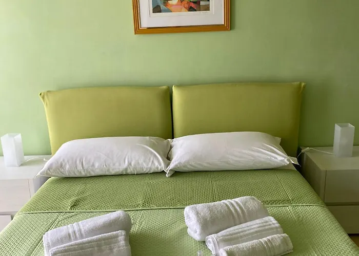 Privatunterkunft Di Raffaello L *